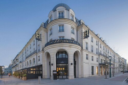 Гостиница L'Elysee Val D'Europe Hotel