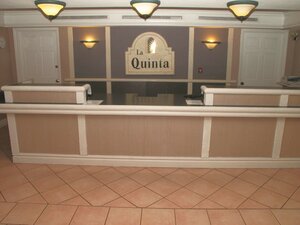 La Quinta Inn by Wyndham Kansas City Lenexa