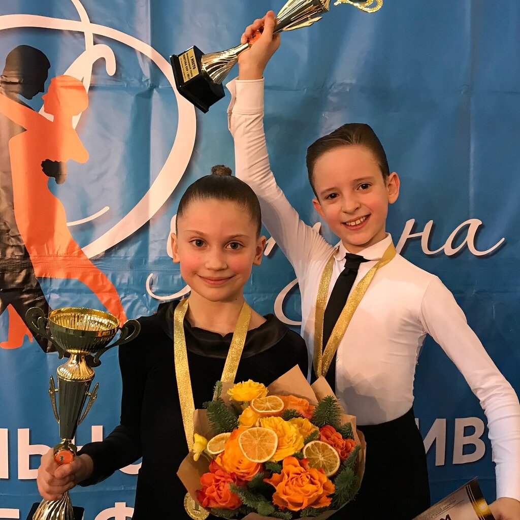 Никита Худяков бальные танцы