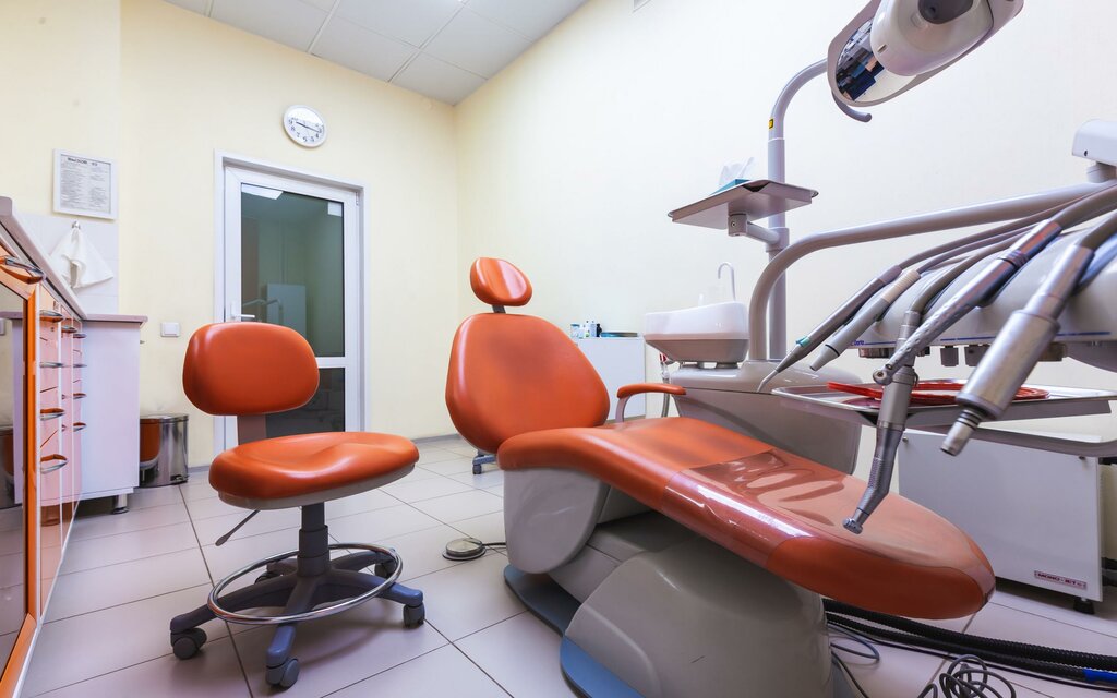 Стоматологическая клиника Центр семейной стоматологии Dental Implant, Химки, фото