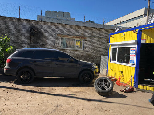 Tire service Tire service, Saint Petersburg, photo