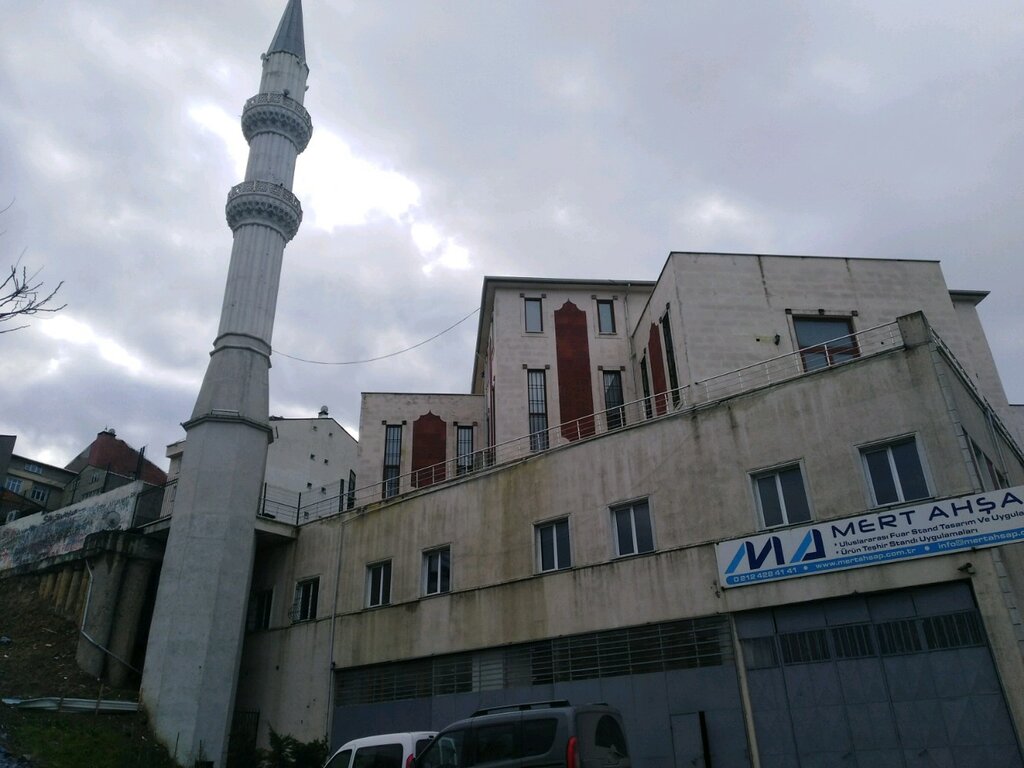 Mujde Oflu Hoca Surgunden Dondu Zikir Sokakta
