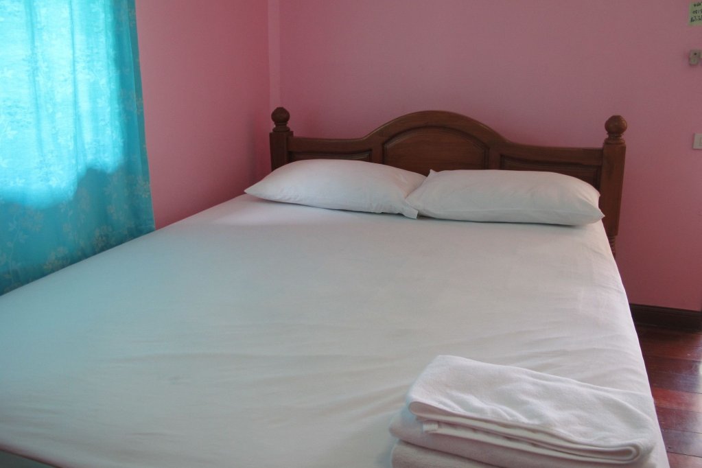 Фото The Green Resort Sri Racha