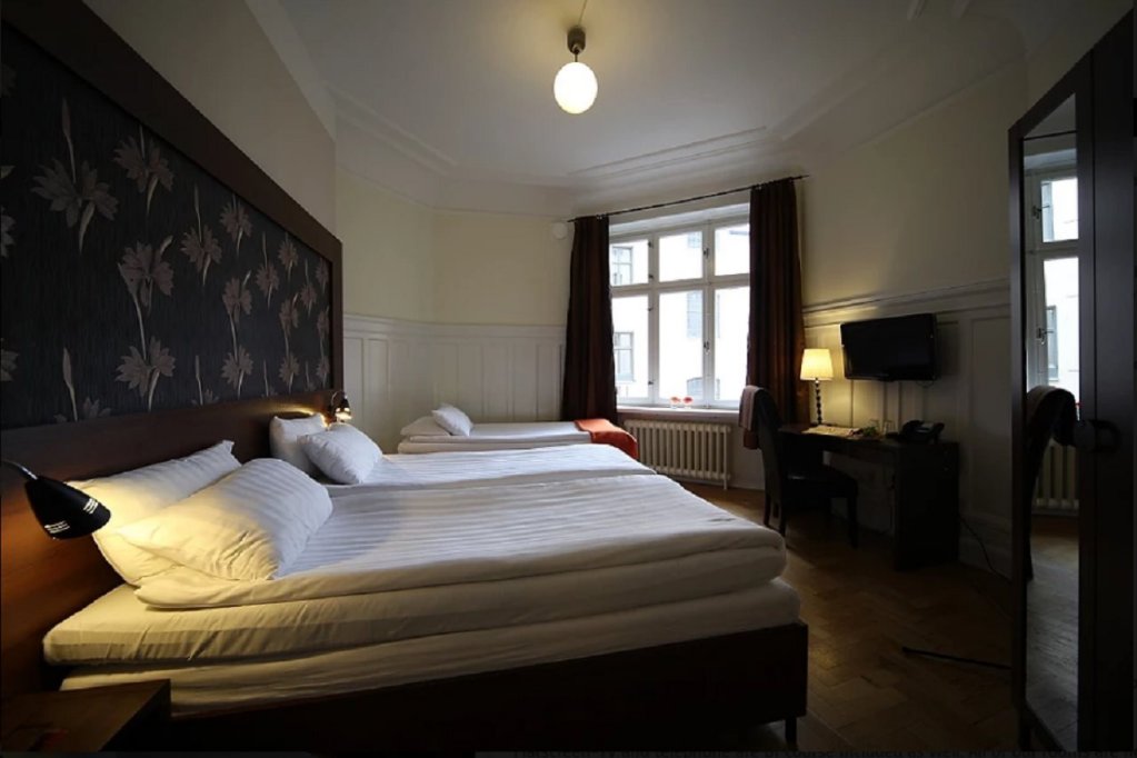 Фото Queen's Hotel by First Hotels