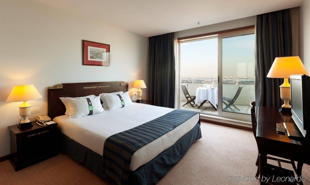 Фото Holiday Inn Porto Gaia