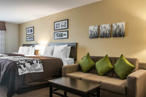 Гостиница Sleep Inn & Suites Devils Lake в Девилс Лейк