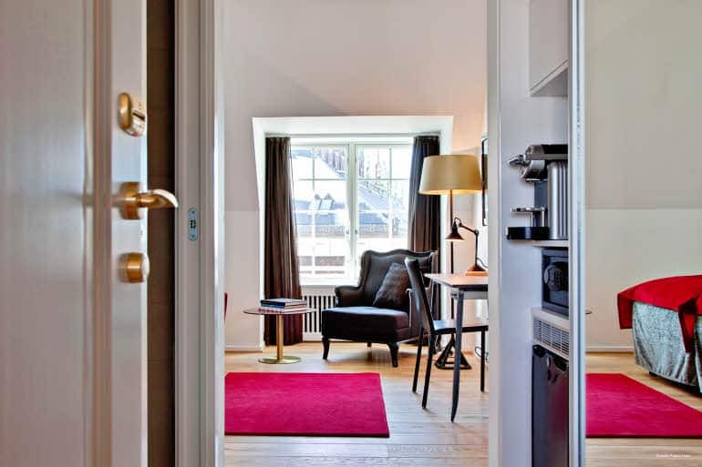 Фото Scandic Palace Hotel