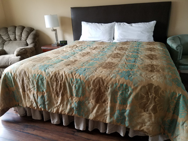 Фото Townhouse Motel