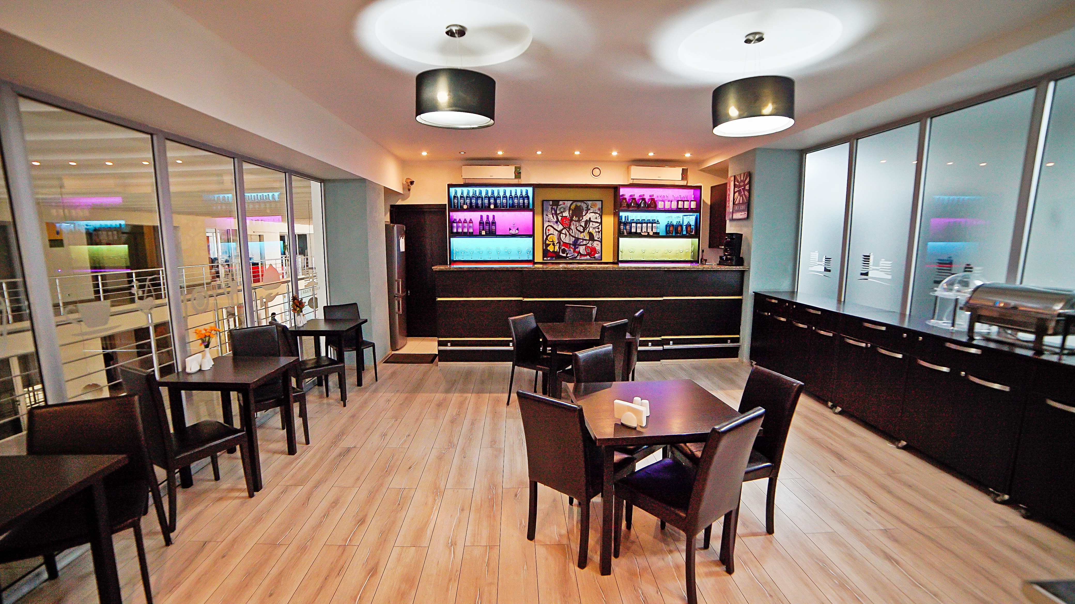 Фото Отель Марди Плаза