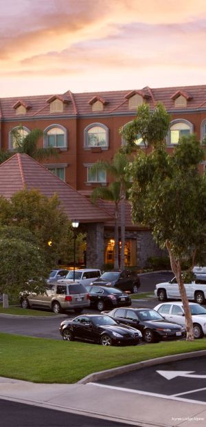 Фото Ayres Lodge Alpine