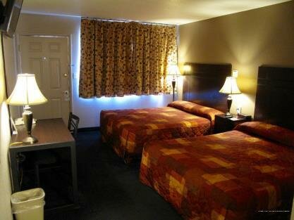 Гостиница Budget Host Inn Nau Downtown Flagstaff во Флагстаффе