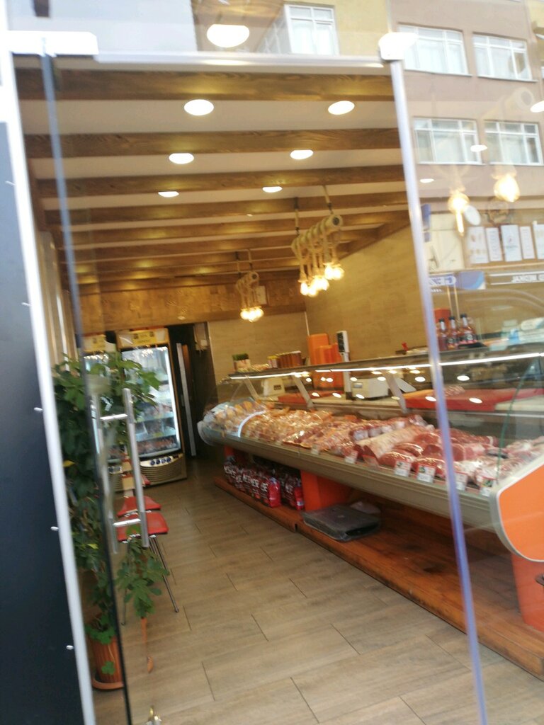Coşkun Et ve Tavuk Pazarı, kasap, şarküteri, Cerrahpaşa Mah., Hekimoğlu