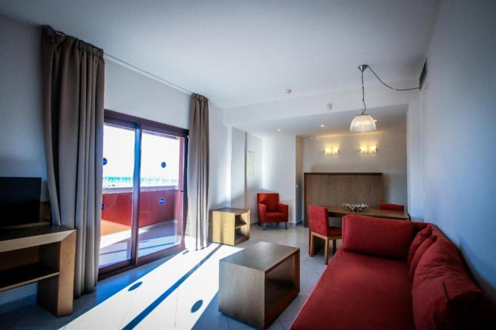 Фото Ohtels Campo De Gibraltar