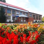 SOSh № 9 (Komsomolskaya ulitsa, 22А) ، مدرسة