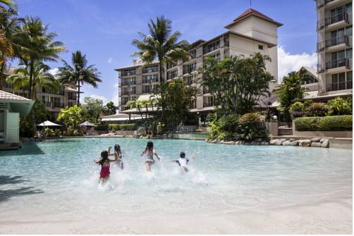 Фото Novotel Cairns Oasis Resort