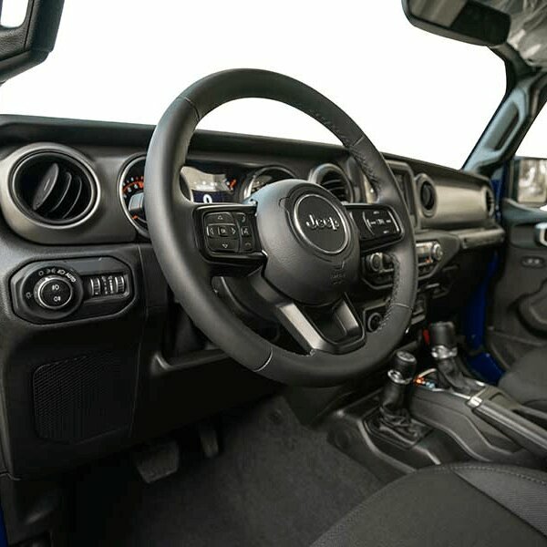 Re-equipment of vehicles Jeepers Edition, Dubai, photo