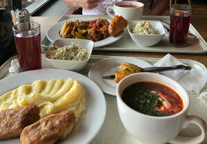 Поварёшка (Ленинский просп., 81), столовая в Калининграде