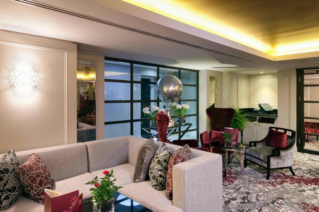 Фото DoubleTree by Hilton London Greenwich