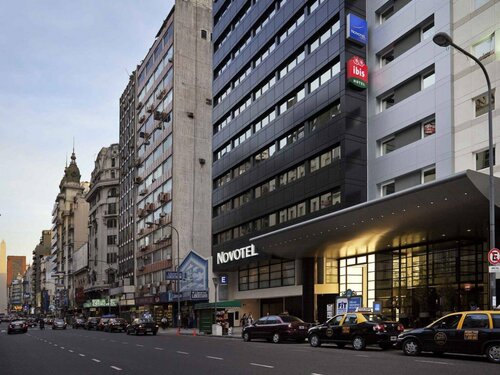 Внешний вид отеля Novotel Buenos Aires в Буэнос-Айресе, фото 1