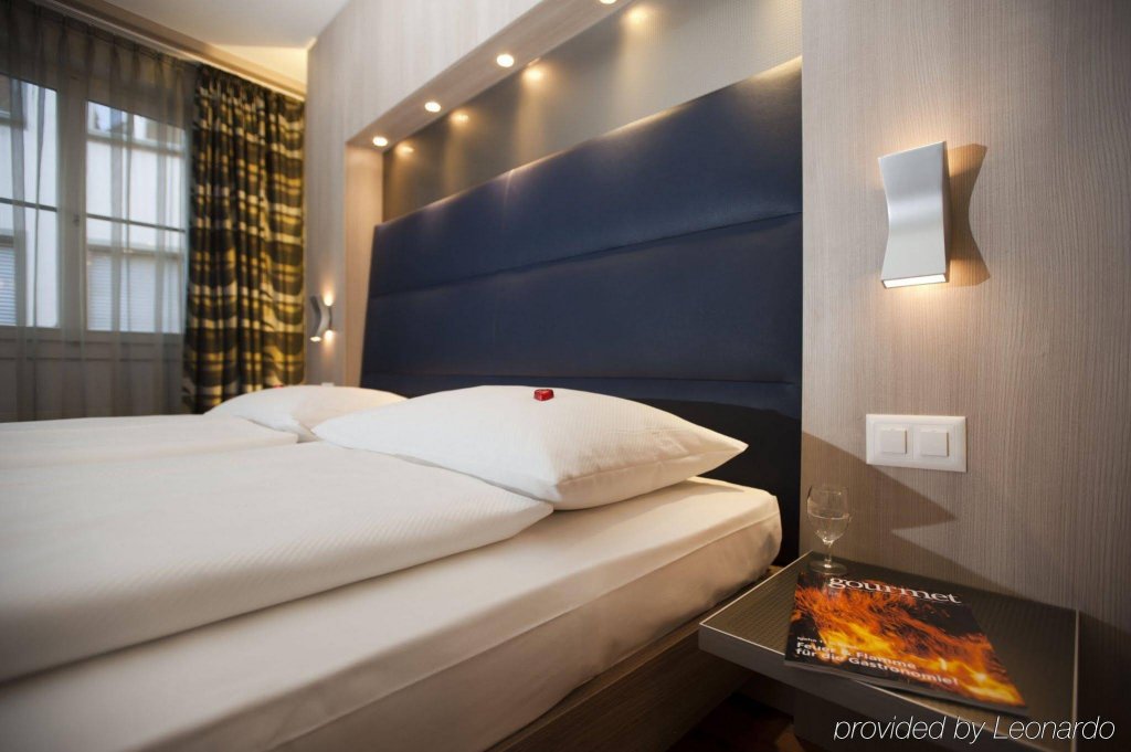 Фото Hotel Alexander