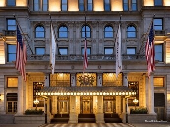 Фото Novotel Edinburgh Centre