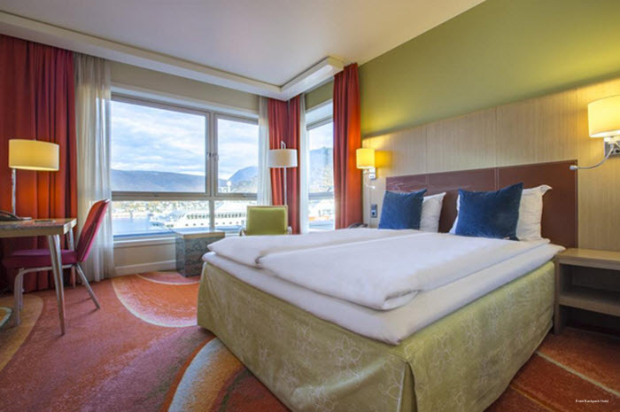 Фото Enter Backpack Hotel