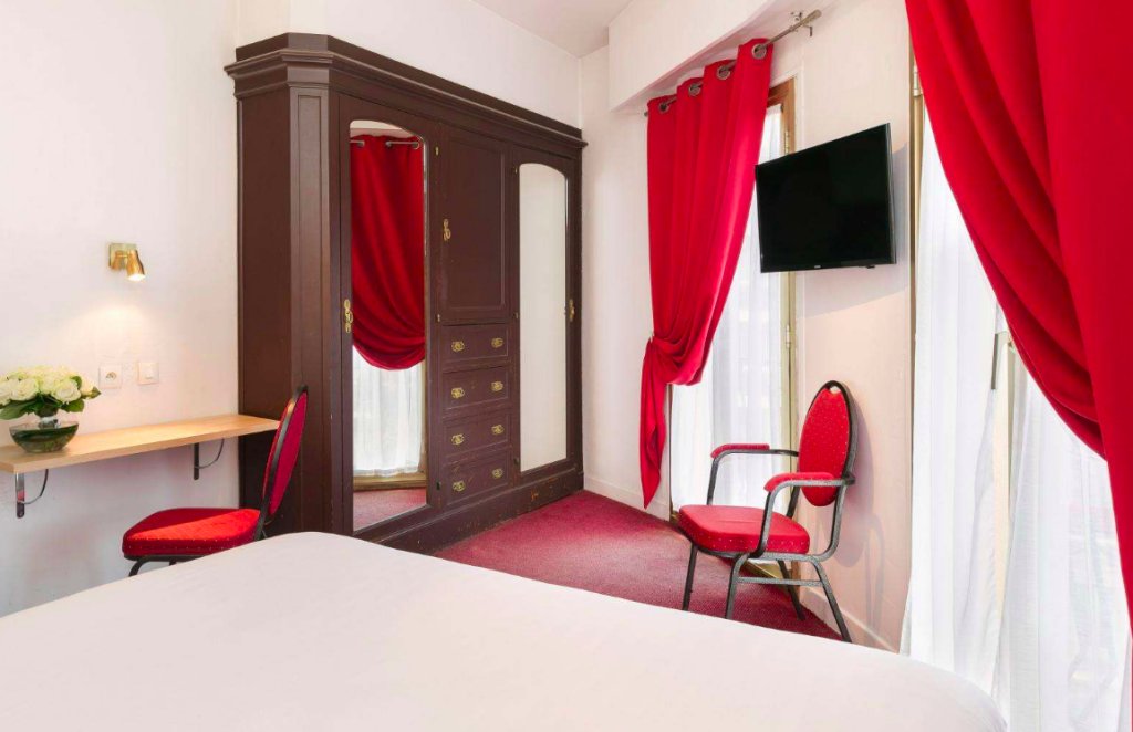 Фото Hôtel Locarno Nice