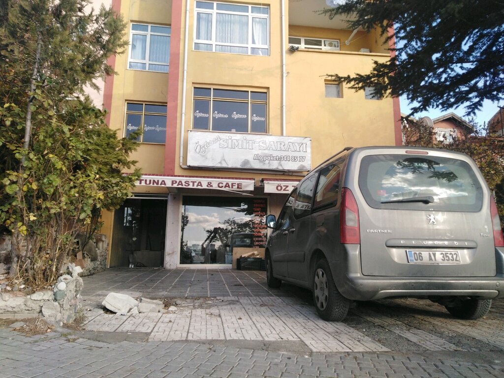 Öz Tuna Simit Sarayı, kafe, Ragıp Tüzün Cad., No331/B, Yenimahalle
