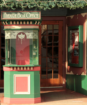 Фото Gingerbread Mansion Inn