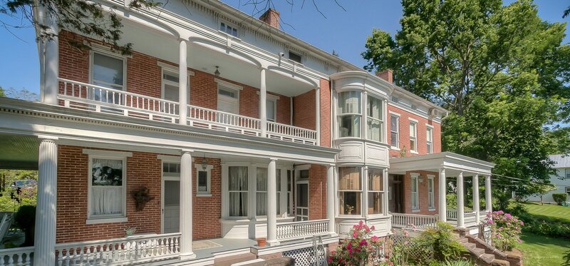 Фото Emig Mansion