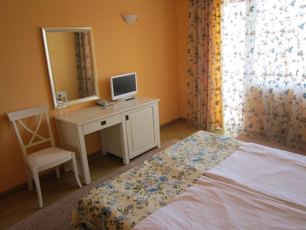 Фото Alekta Hotel