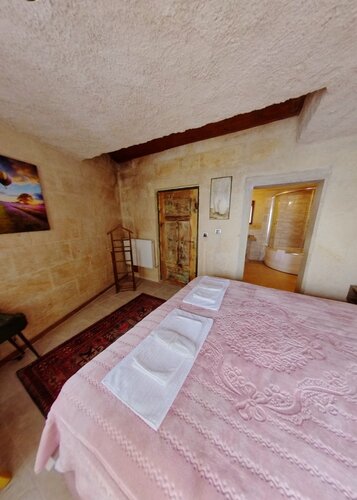 Гостиница Cronos Cappadocia Cave Hotel в Невшехире