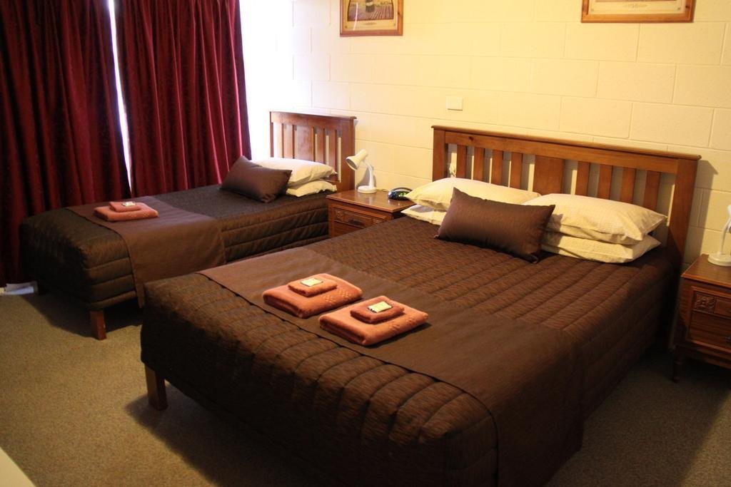 Фото отеля 3