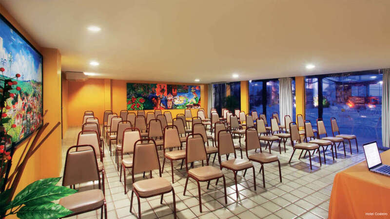 Фото Hotel Costeiro