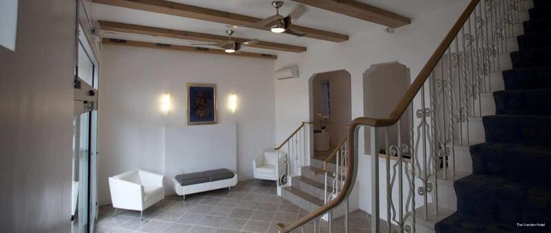 Фото The Varden Hotel