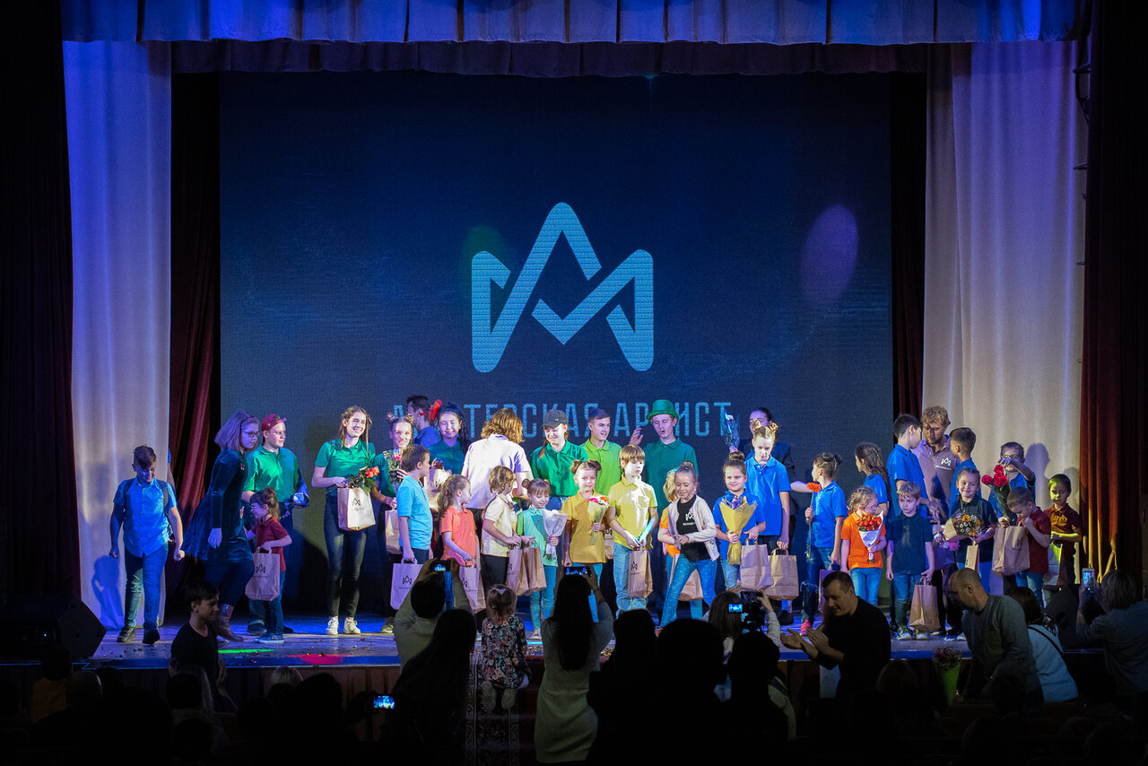 Дом культуры чайка на кирпичной