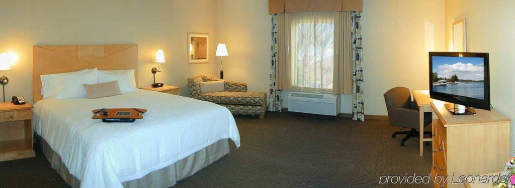 Фото Bear Springs Hotel