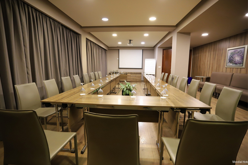 Фото Отель Mondial