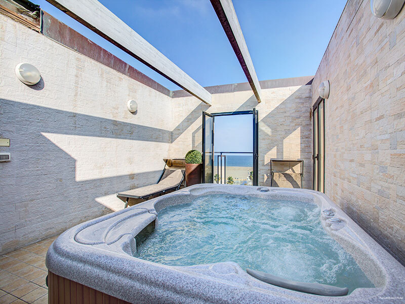 Фото Ferretti Beach Hotel