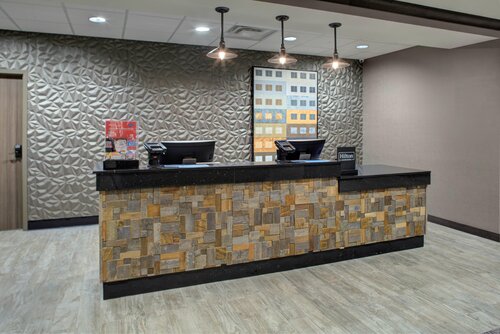 Гостиница Hampton Inn & Suites by Hilton Columbus Scioto Downs, Oh в Колумбусе