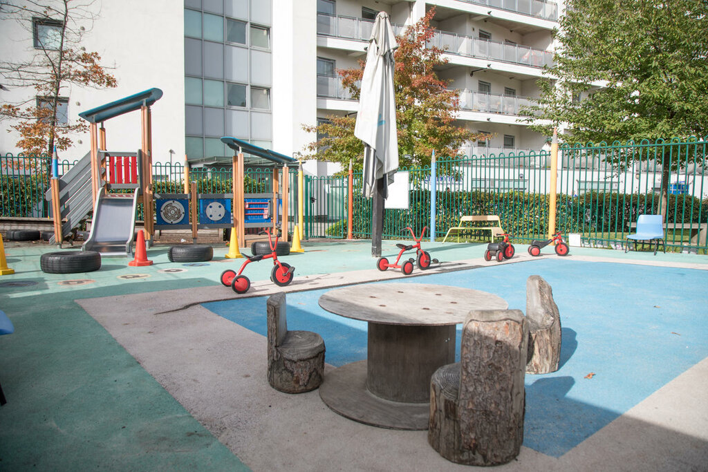 School Bright Horizons East India Dock Day Nursery, London, photo
