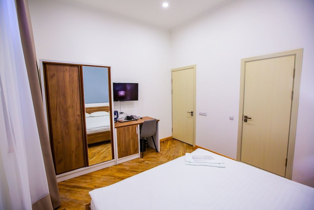 Фото Eco Art Hotel