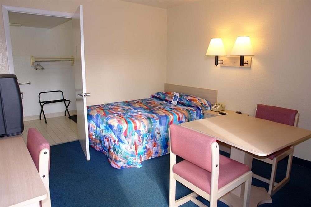 Фото Rodeway Inn Kissimmee Maingate West