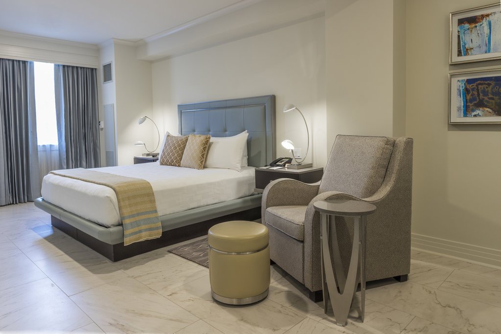 Фото The Jung Hotel and Residences