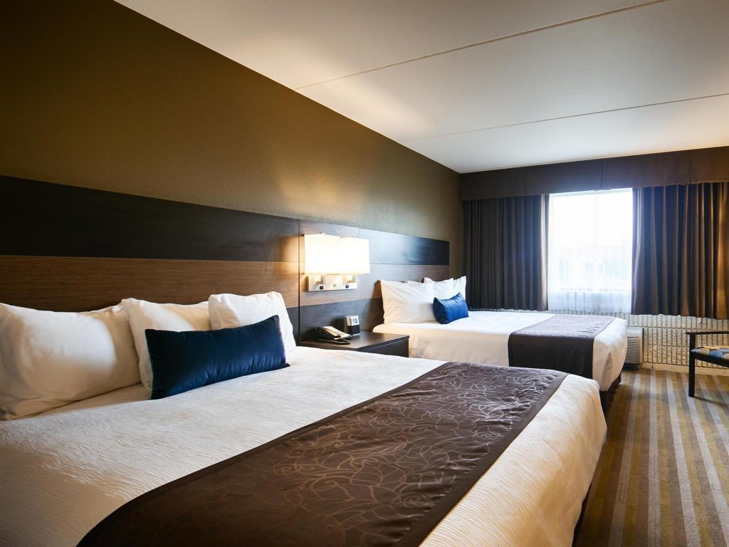 Фото Best Western Plus University Inn