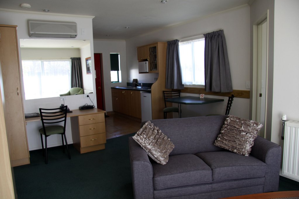 Фото The Lakes Motel Twizel