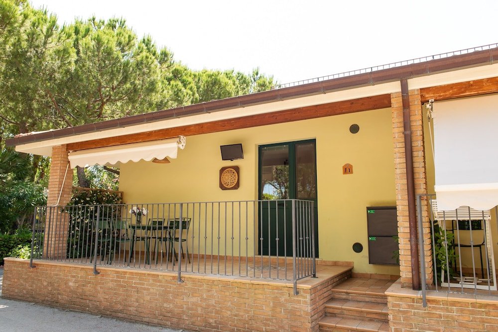 Фото Salinello Camping Village