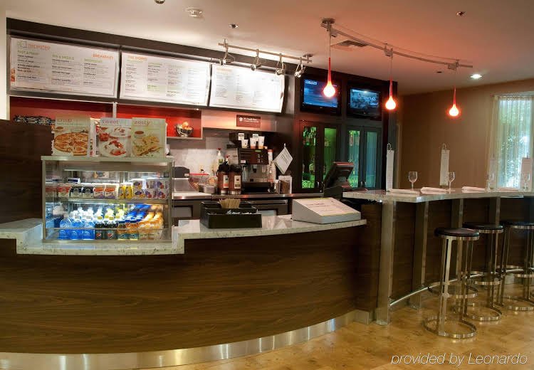 Фото Courtyard by Marriott Stockton