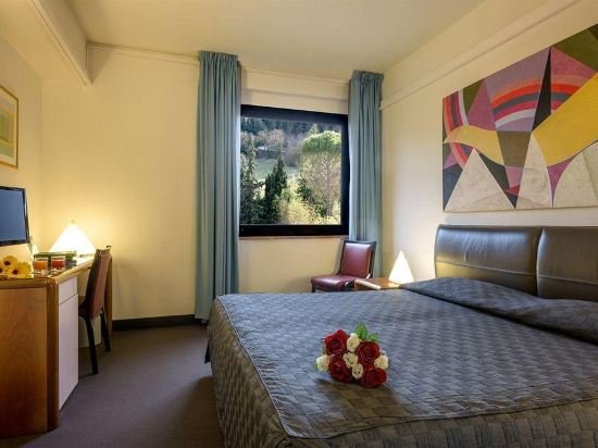 Фото Albornoz Palace Hotel Spoleto