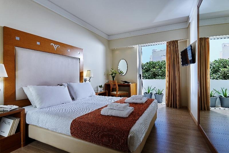 Фото Atrion Hotel